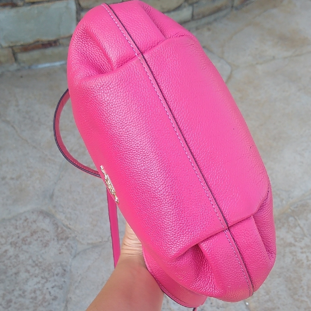 Coach Pink Skylar Hobo Bag With Unbranded Fashion Zipper Pull - Picture 8 of 16